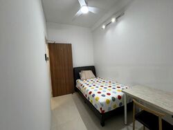Sennett Estate (D13), Terrace #444234331